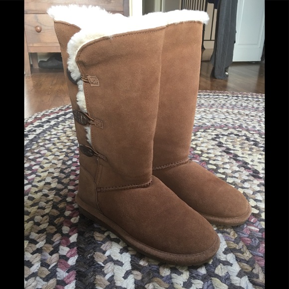 BearPaw Shoes - BearPaw Leather Shearling lined boots—Like New!